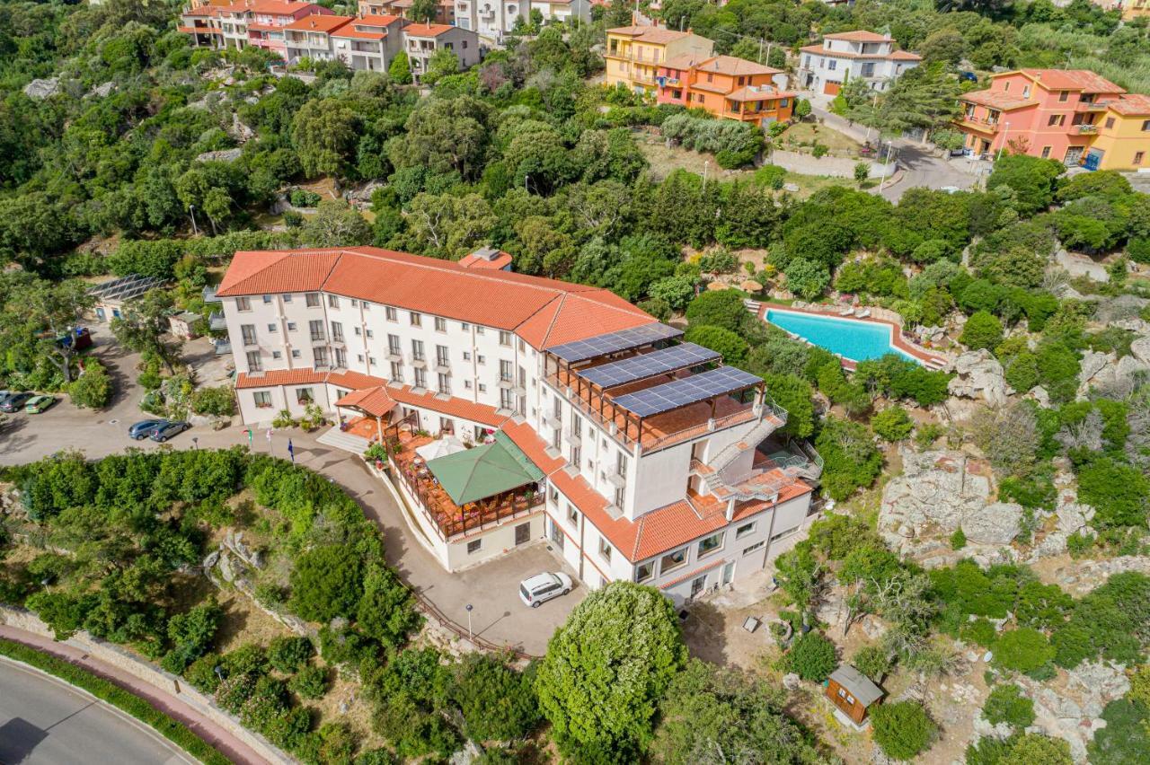 Hotel San Trano Luogosanto Exterior photo