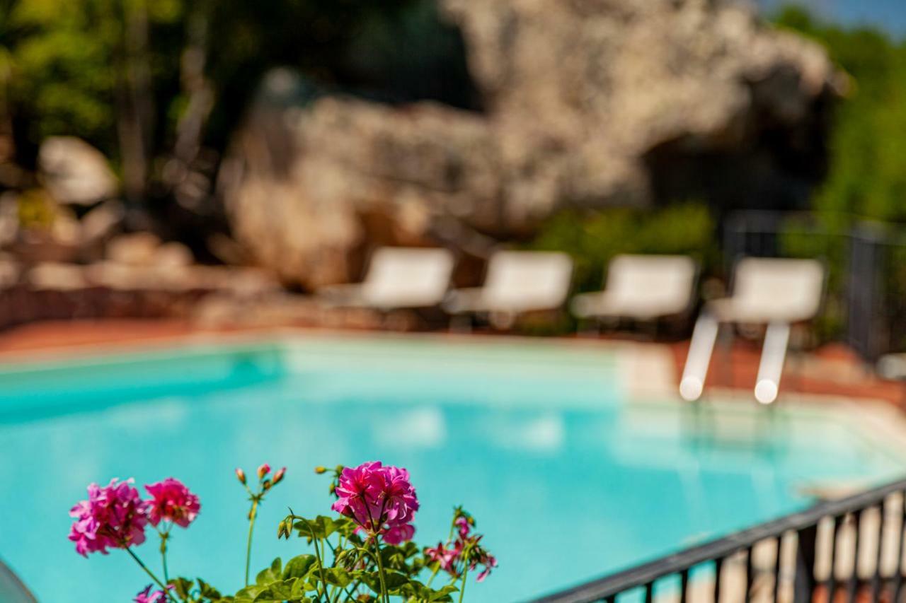 Hotel San Trano Luogosanto Exterior photo