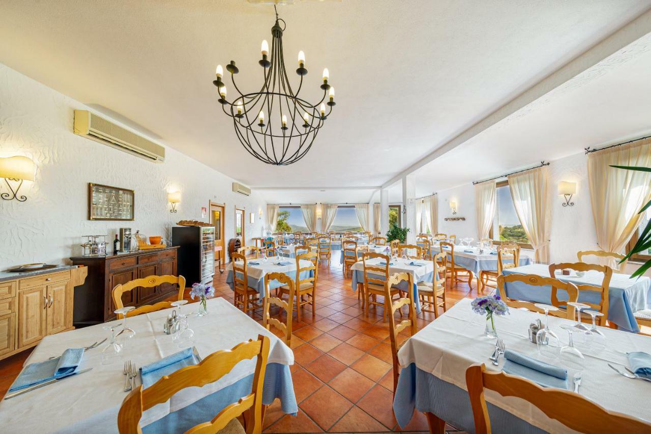 Hotel San Trano Luogosanto Exterior photo