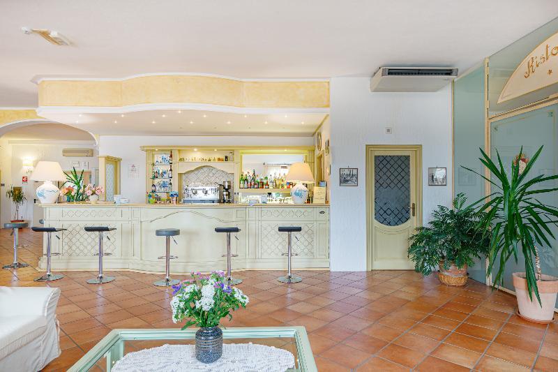 Hotel San Trano Luogosanto Exterior photo